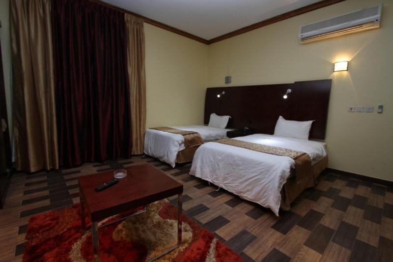 Raoum Inn Arar Dış mekan fotoğraf