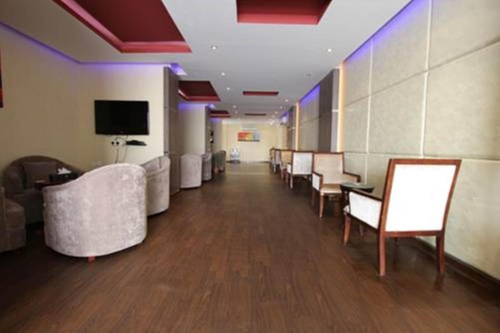 Raoum Inn Arar Dış mekan fotoğraf